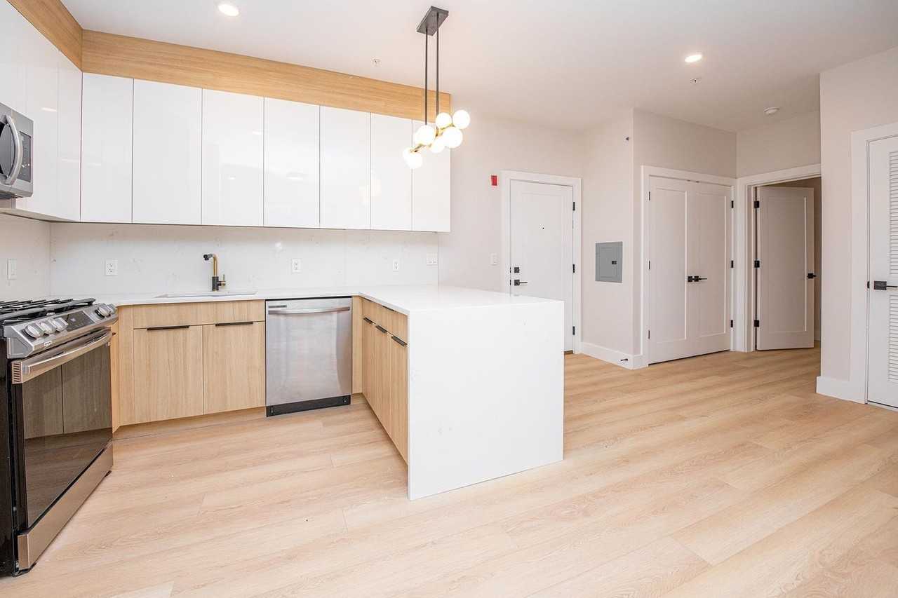 6710 Park Ave #201-201 - Photo 3 of 11