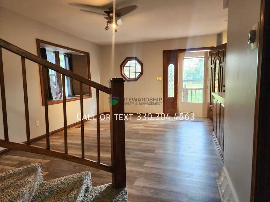 1174 South Ave - Photo 3 of 26