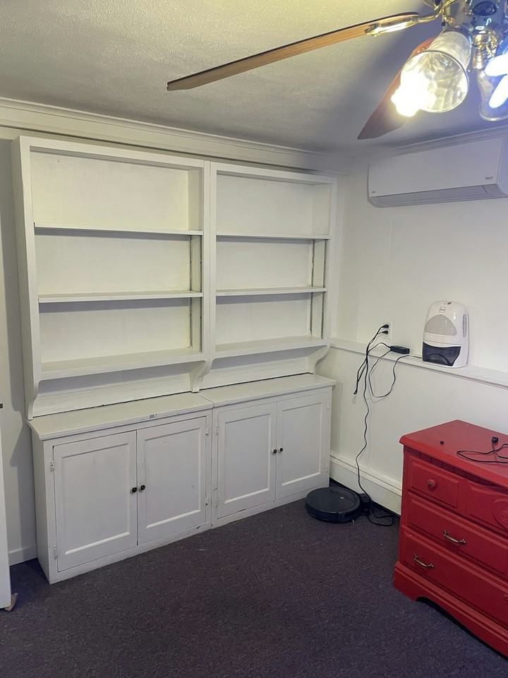 73 Hathaway Cir - Photo 2 of 9