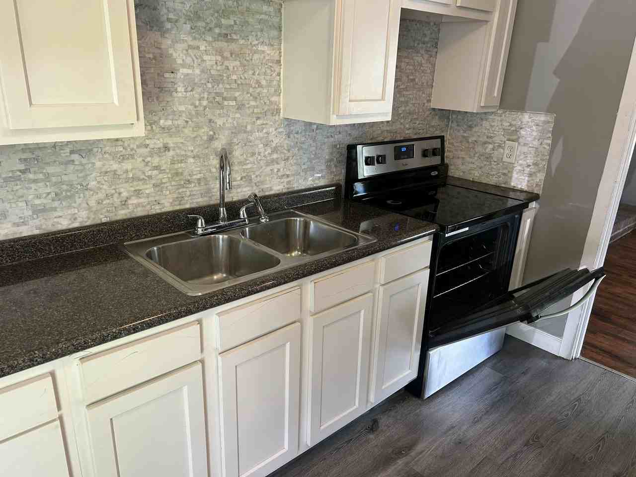 400 Murray Rd NW, Unit 1 - Photo 3 of 13