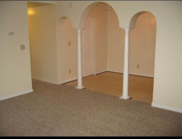 961 Golfview Drive, Unit 202 - Photo 5 of 9