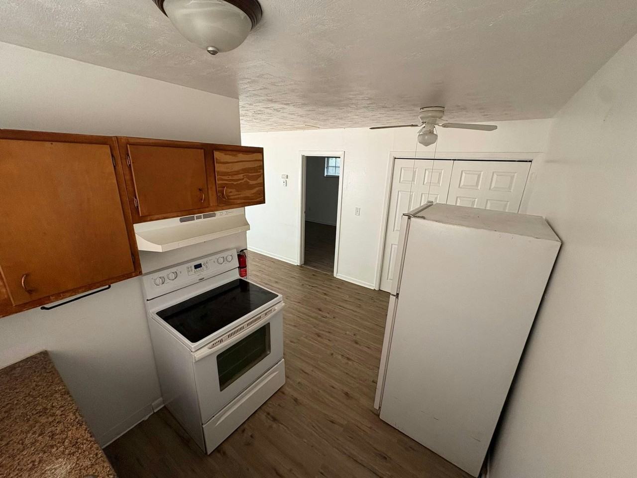 56 Fernwood Avenue, Unit B - Photo 4 of 9