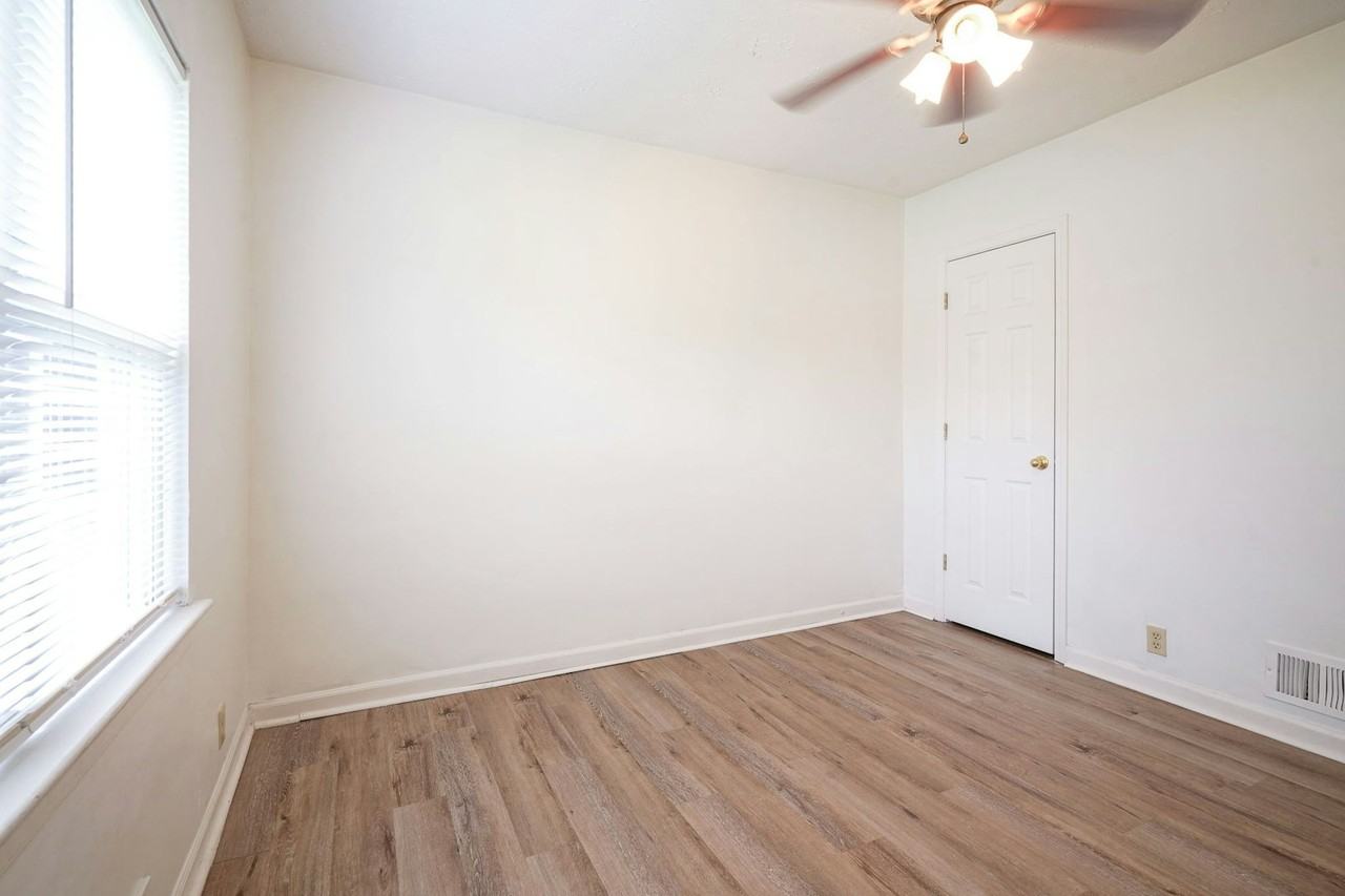 5159 East 16th Street, Unit E16 - Photo 2 of 32