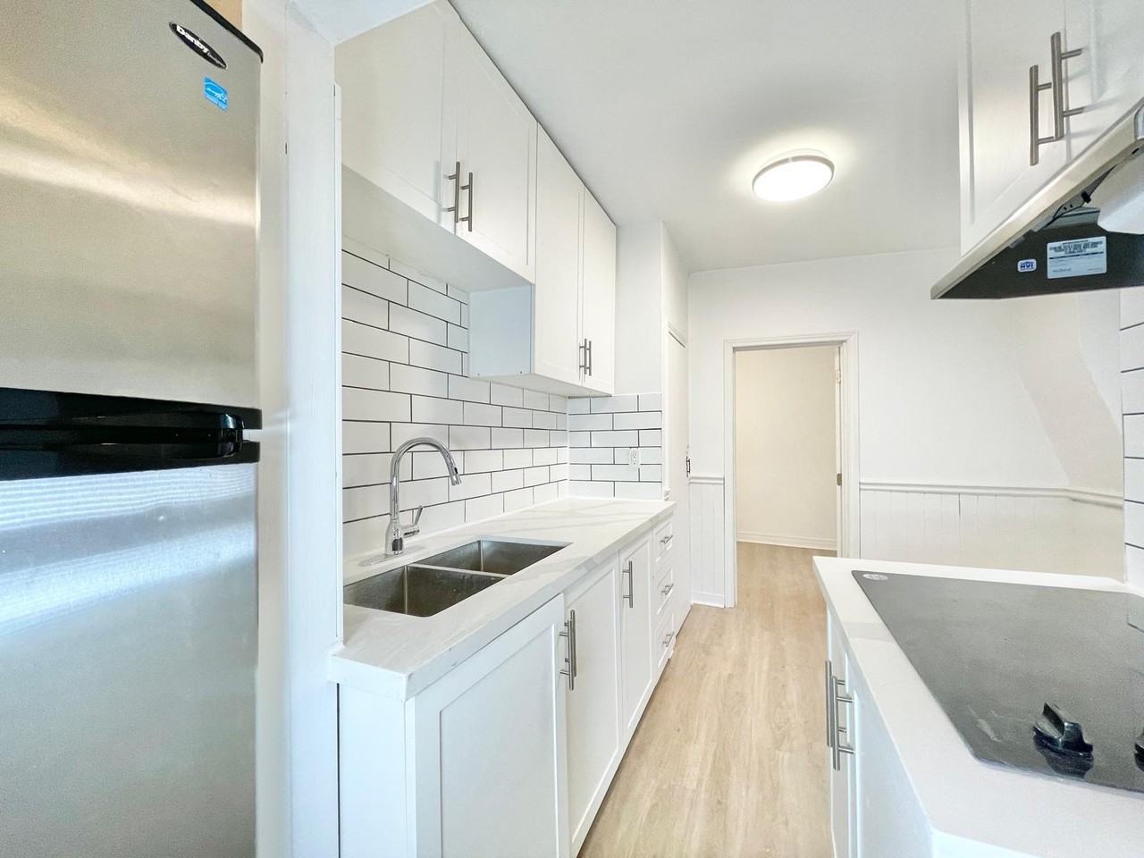 252 Vine Street - Photo 2 of 15