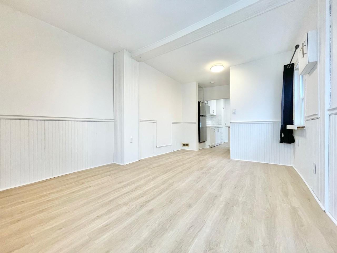 252 Vine Street - Photo 3 of 15