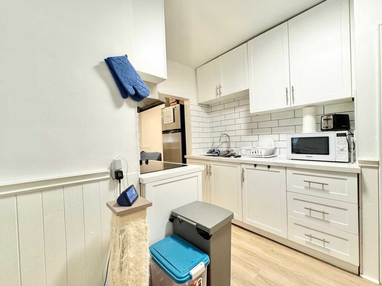 252 Vine Street - Photo 4 of 15