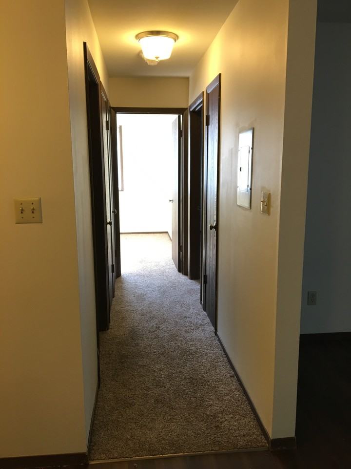 2010-2014 S Green Bay Road - Photo 3 of 12