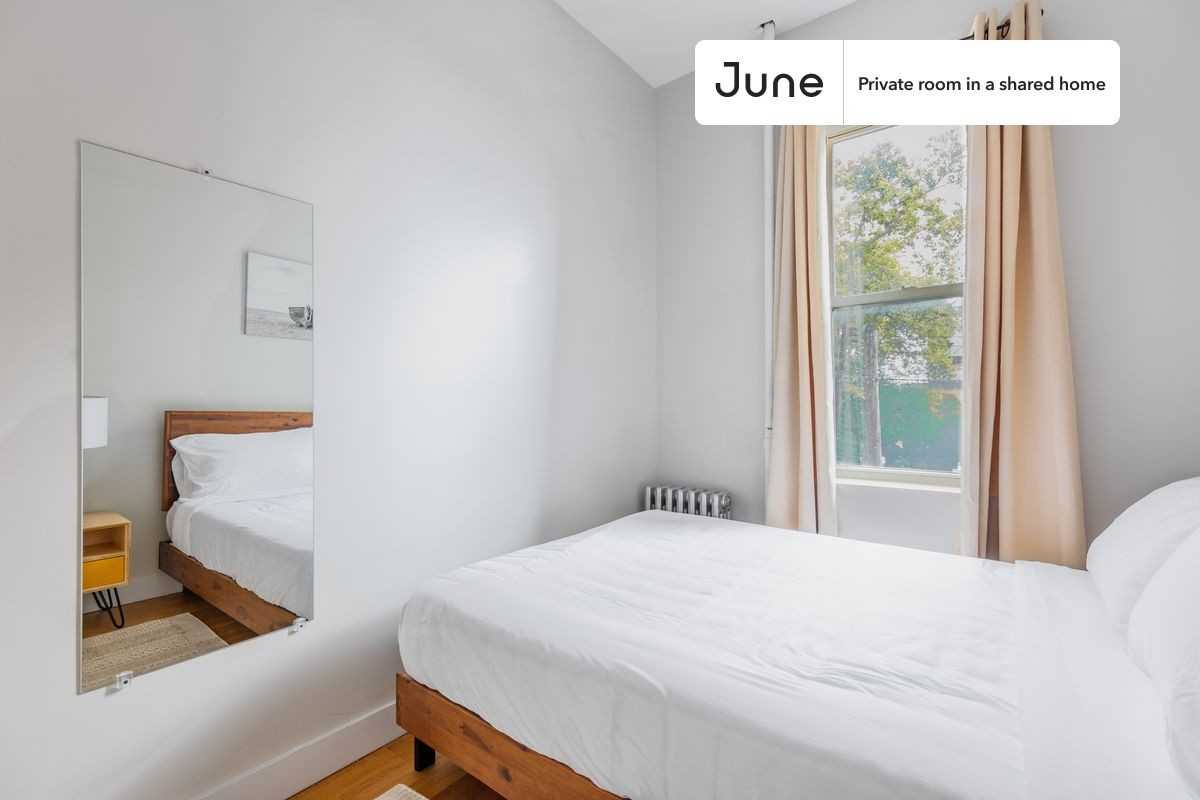 62 60th Avenue #B - Photo 2 of 22