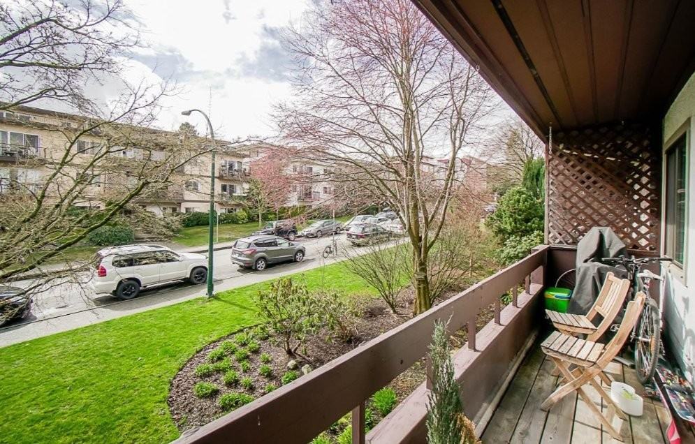 2025 2nd Ave W - Photo 2 of 13