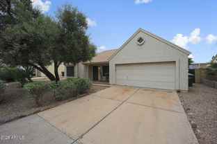 1007 E Oraibi Dr - Photo 1 of 1