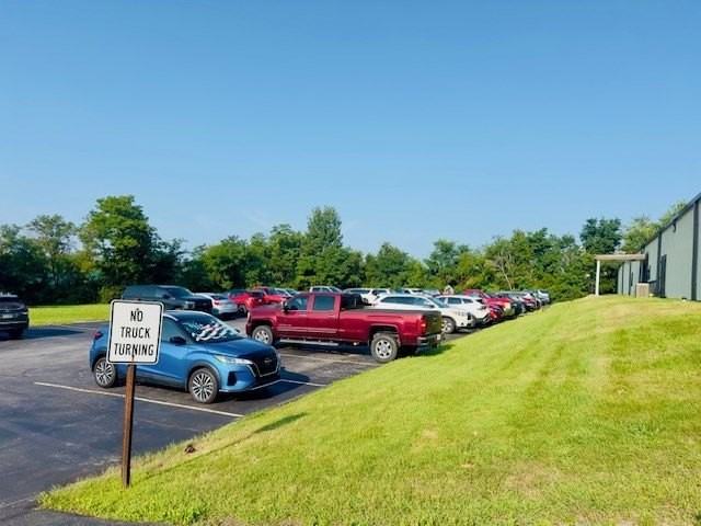 18 Sportsman Dr - Photo 6 of 26