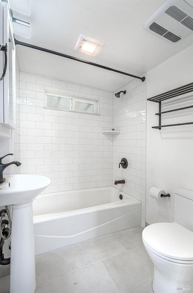 810 Brush Creek Rd #B - Photo 7 of 25