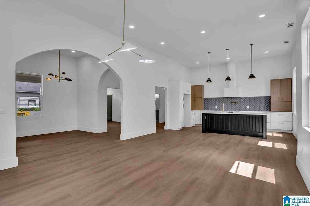 5009 2nd Ave N - Photo 6 of 39