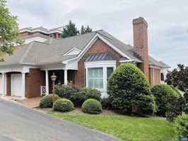 featured image of 495 Ednam Cir