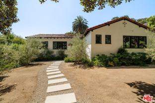 2443 N Vermont Ave - Photo 1 of 1