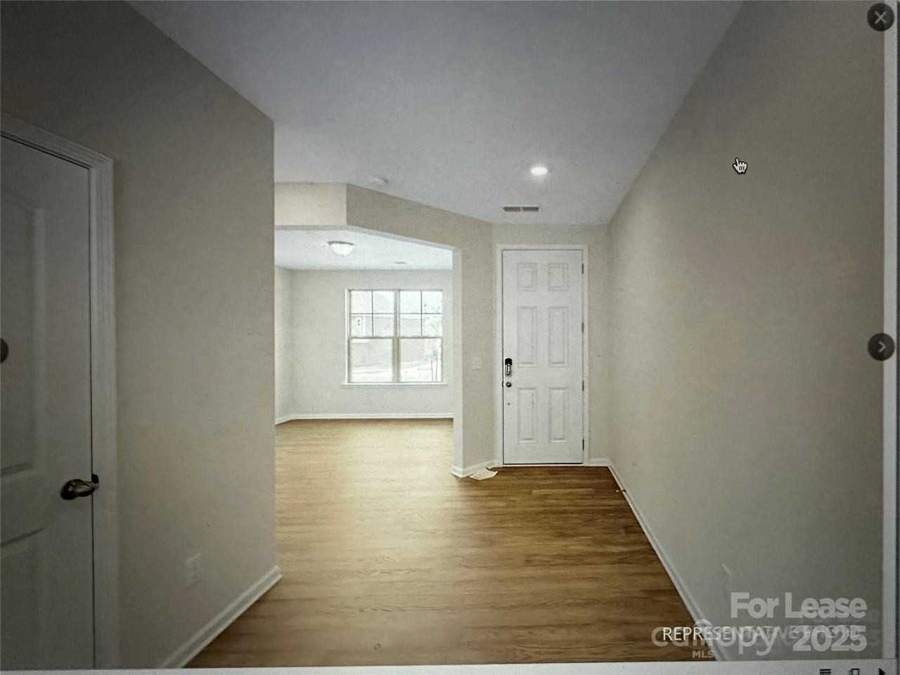 5021 Kinsbridge Drive #06 - Photo 5 of 28