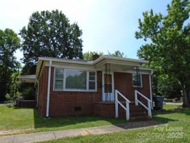 3623 Eastway Dr - Photo 1 of 1