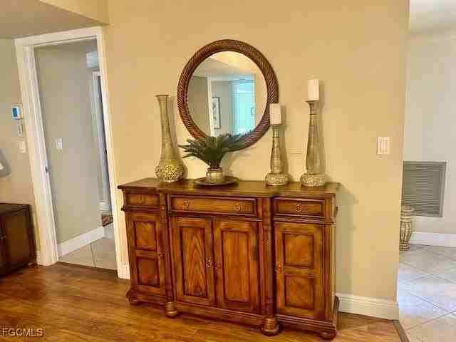 4200 Steamboat Bnd Apt 403 #403 - Photo 5 of 37