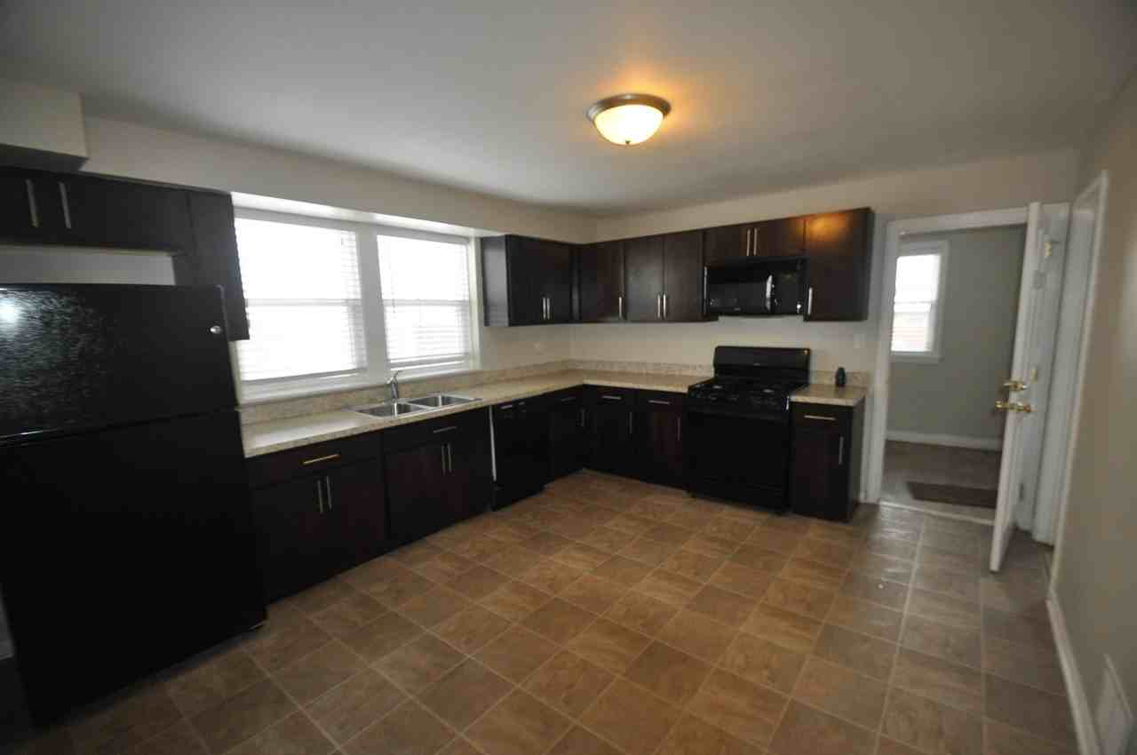 7401 W 58th Pl - Photo 3 of 6