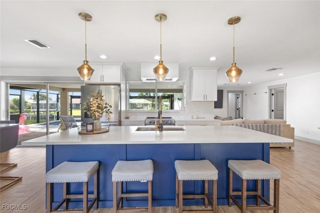 2232 Se 27th St - Photo 4 of 39