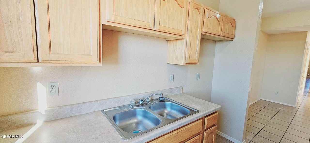 3901 Van Buren Ave Unit B #B - Photo 7 of 25