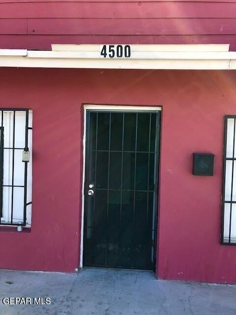 4500 Alameda Ave Unit A #A - Photo 2 of 20