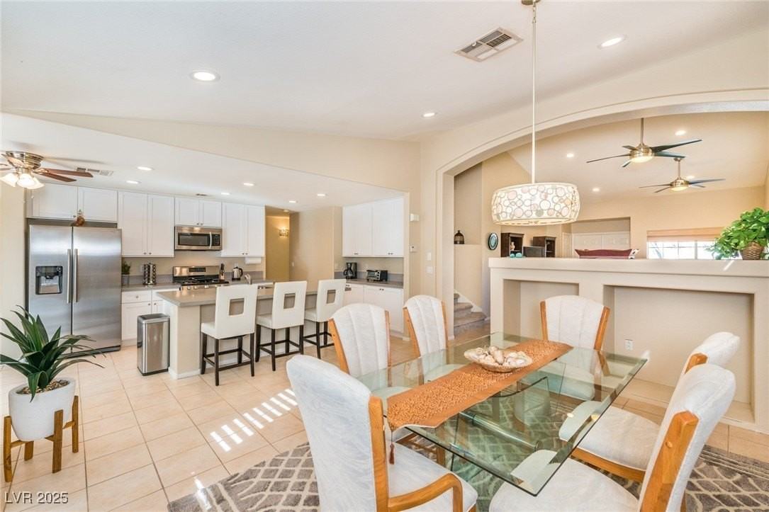 10345 Hunters Meadow Ave - Photo 7 of 24