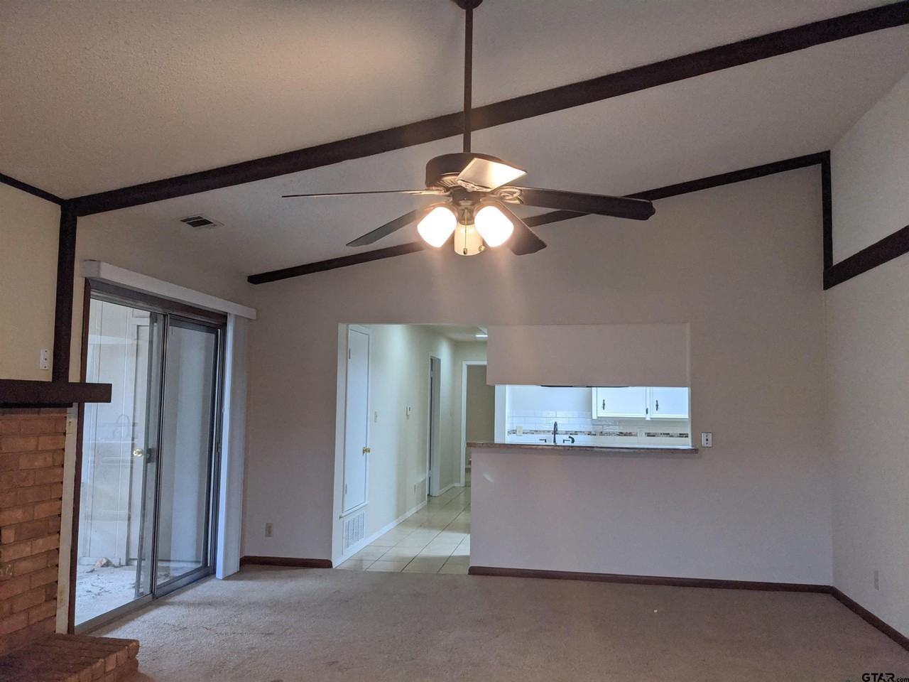 809 N Broad St - Photo 2 of 18