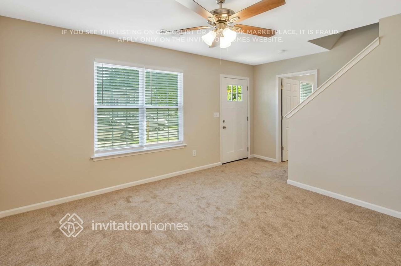 236 Pangle Dr - Photo 2 of 24