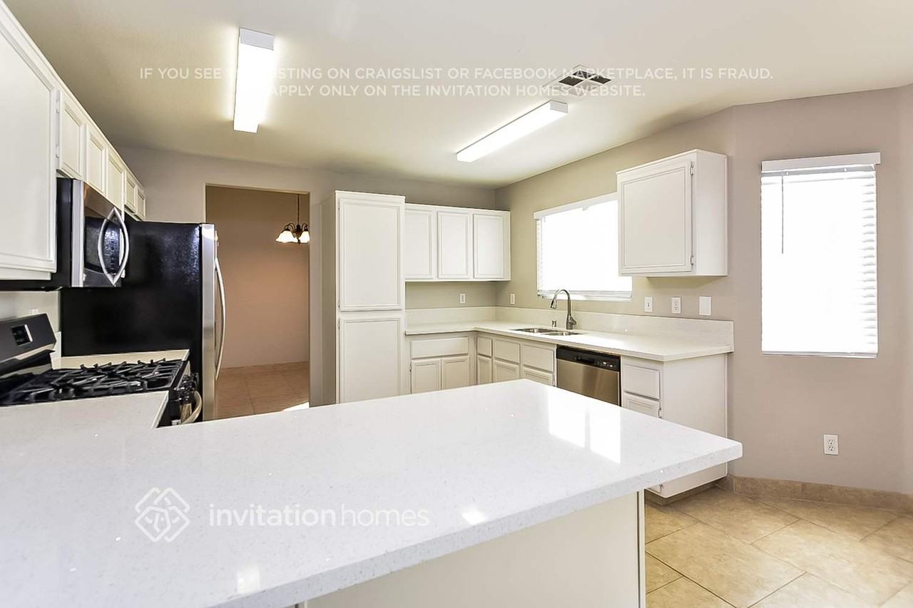 3401 Vista Springs Way - Photo 4 of 14