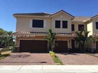 5906 Nw 56th Pl - Photo 2 of 39