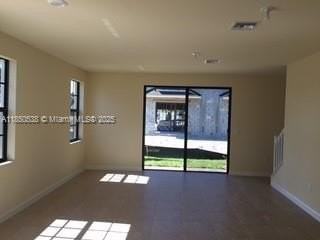 5906 Nw 56th Pl - Photo 6 of 39