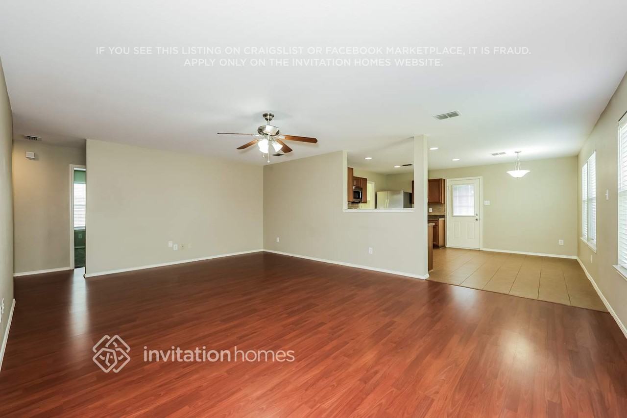 10308 Animas Court - Photo 5 of 17