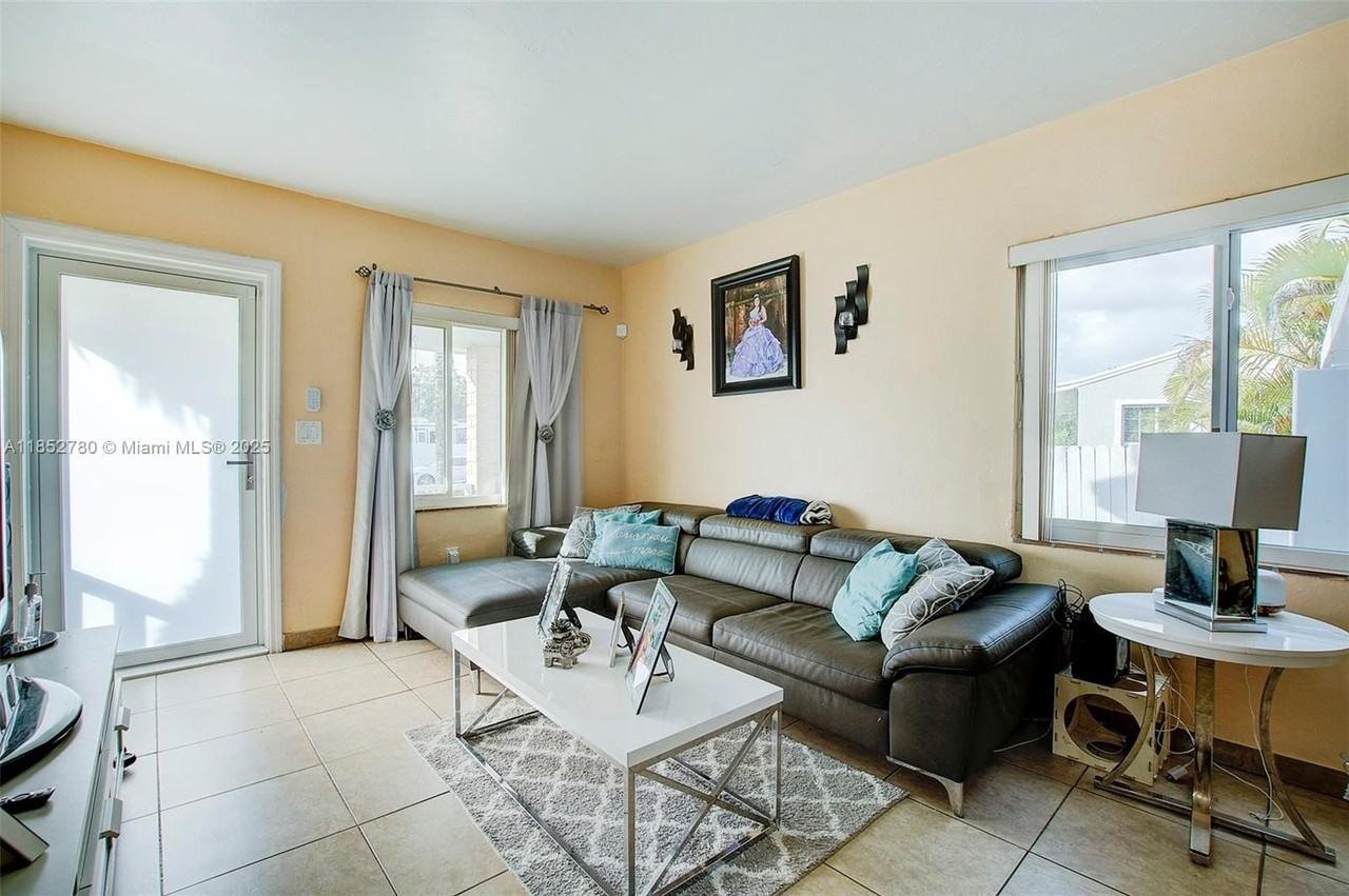 1721 Sw 75th Avenue Rd #0 - Photo 3 of 13