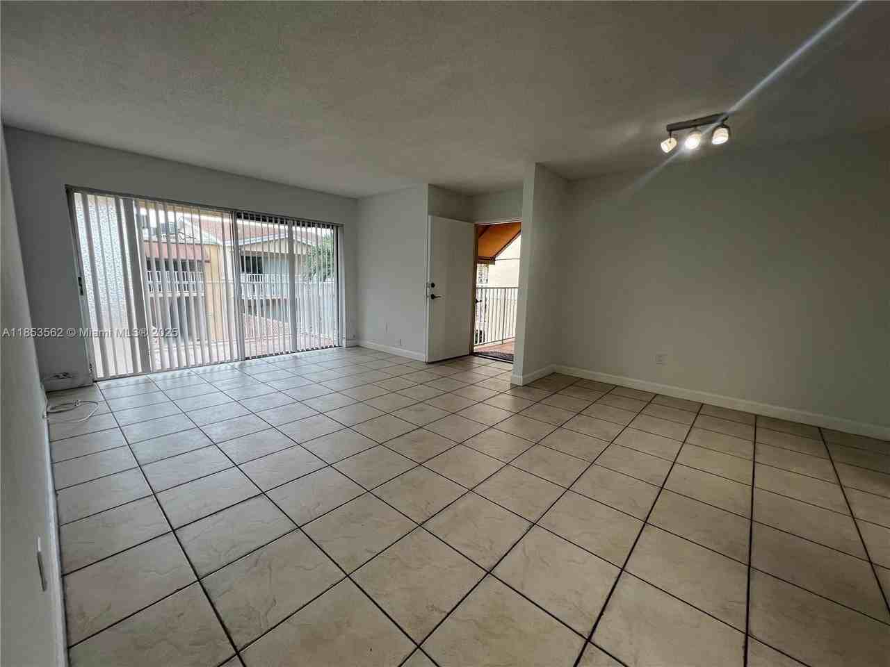 4660 Nw 79th Ave #2C - Photo 7 of 35