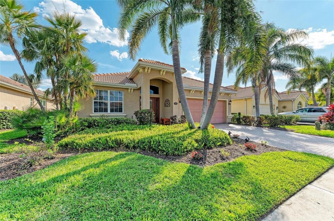 135 River Enclave Ct - Photo 3 of 50