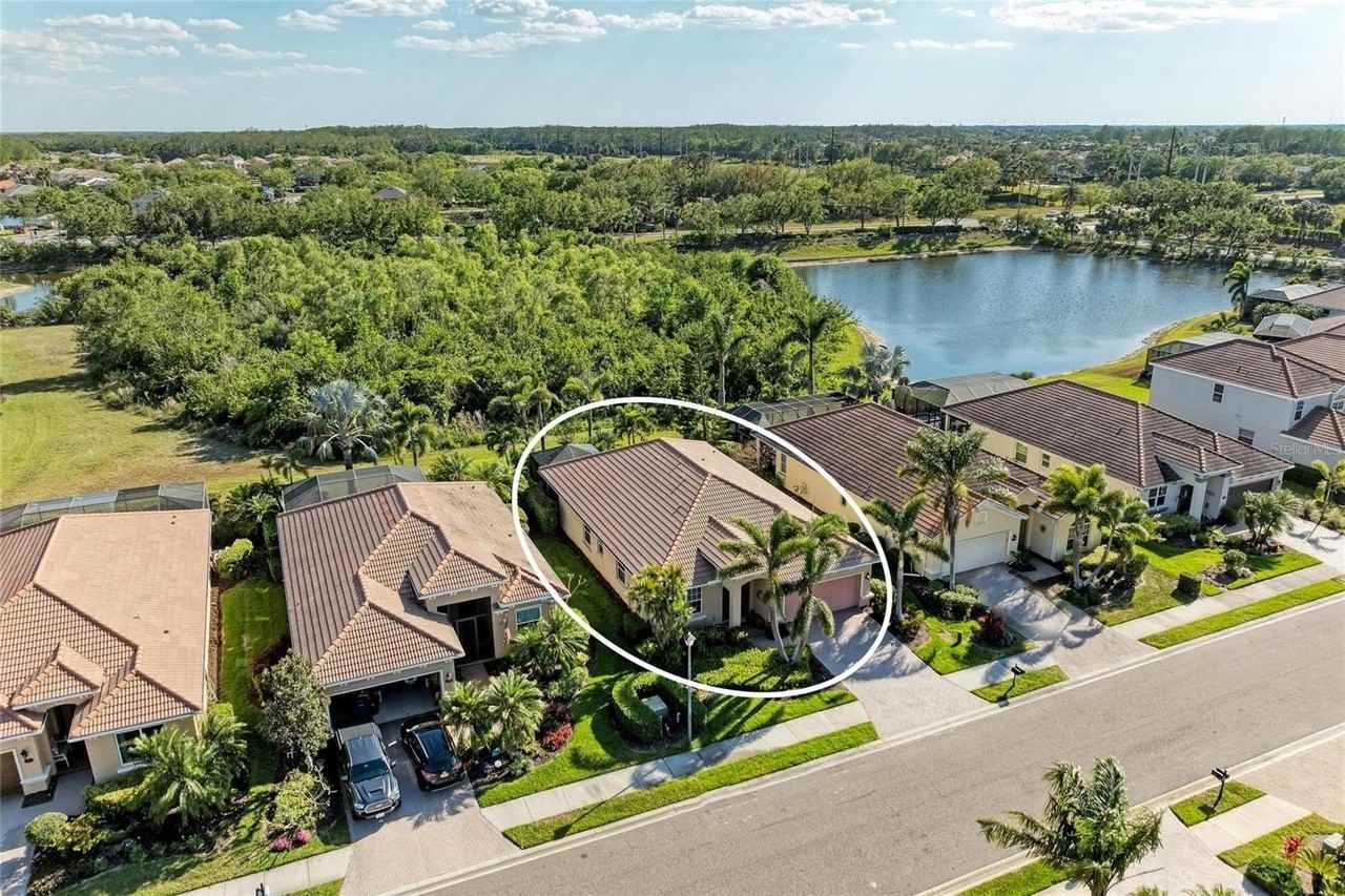 135 River Enclave Ct - Photo 5 of 50