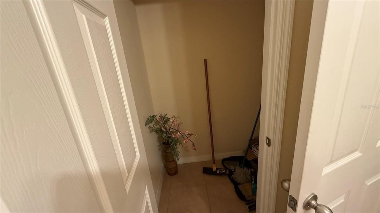 9339 Cherry Palm Ln - Photo 6 of 19