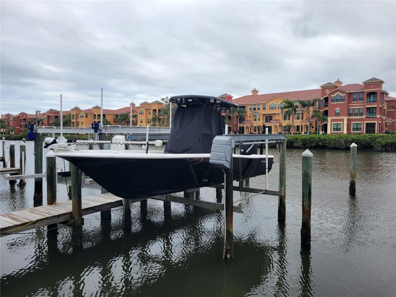 2717 Via Cipriani #622A - Photo 5 of 48