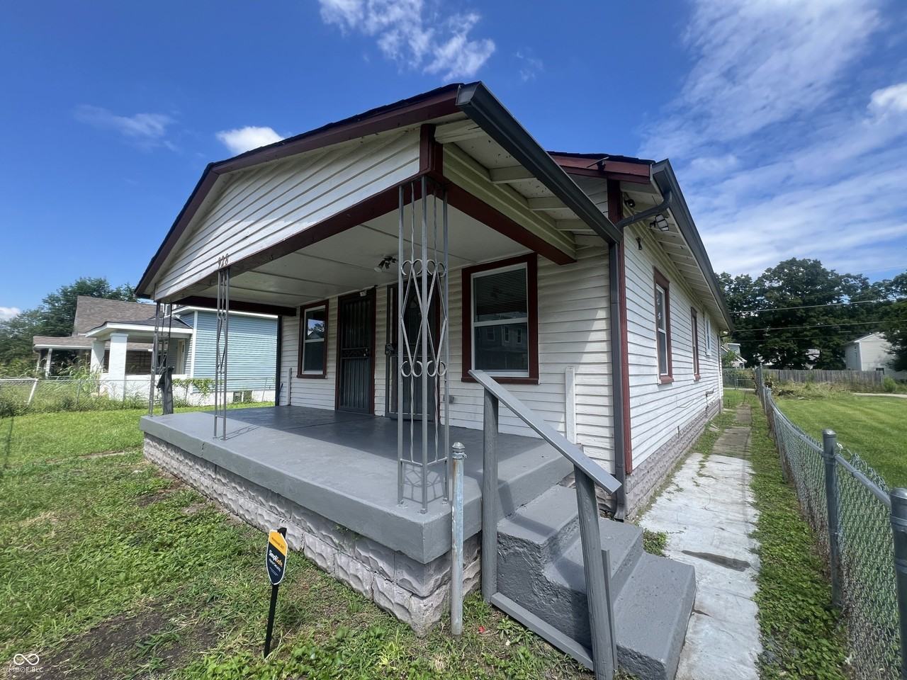 928 Udell St - Photo 2 of 23