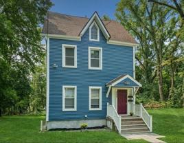 202 N Clinton St - Photo 1 of 1