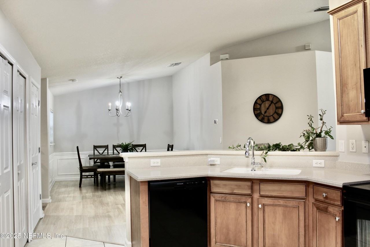 6518 White Blossom Cir Unit 27d #27D - Photo 5 of 25