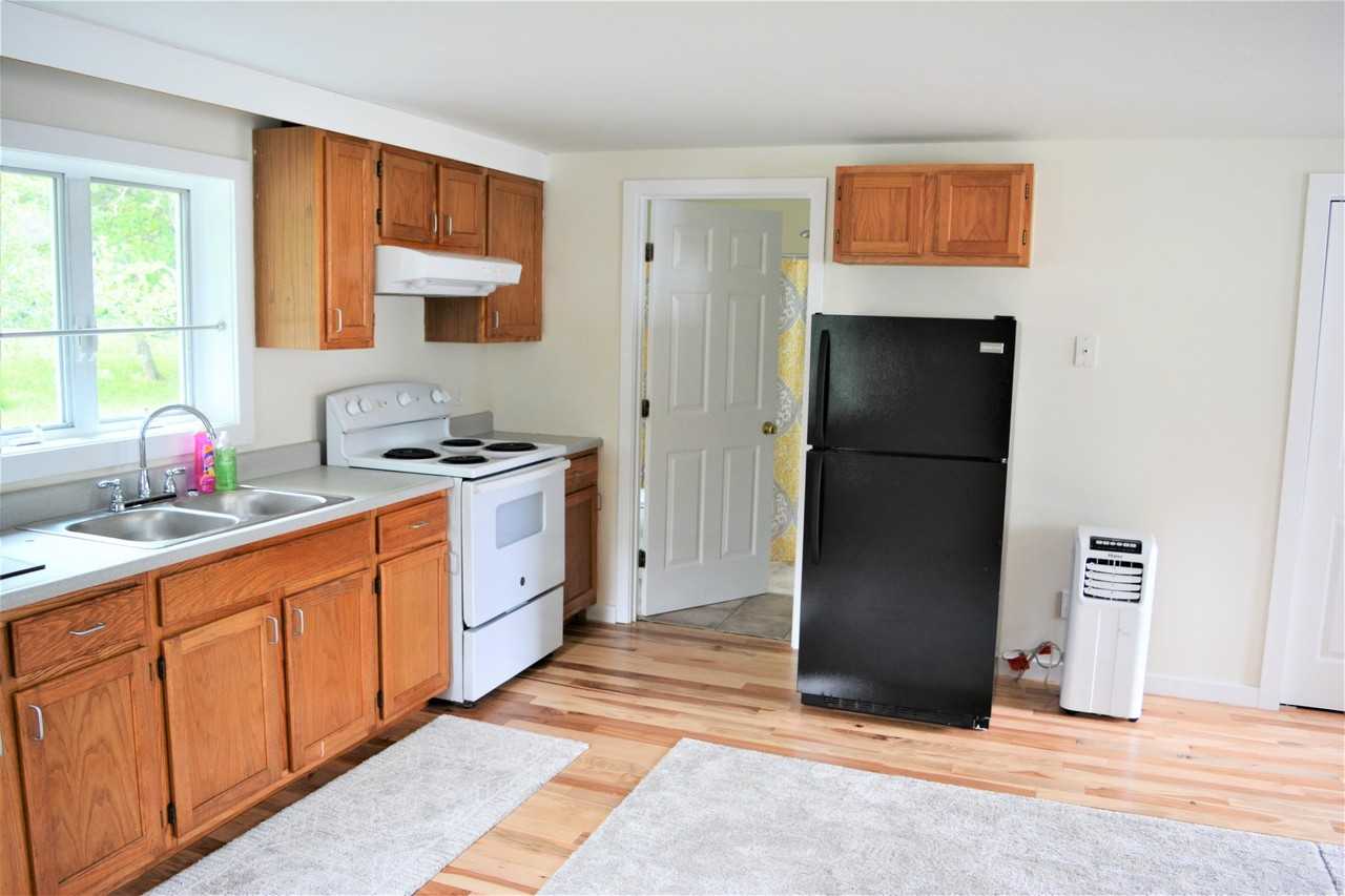 62 Lower Main St - Photo 4 of 7