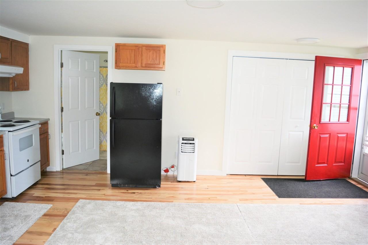 62 Lower Main St - Photo 5 of 7