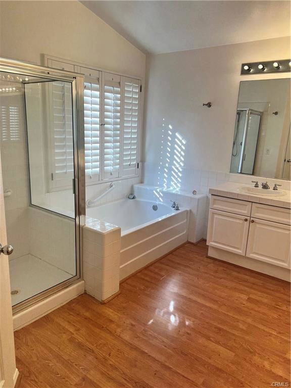 23616 Clearidge Dr - Photo 2 of 8