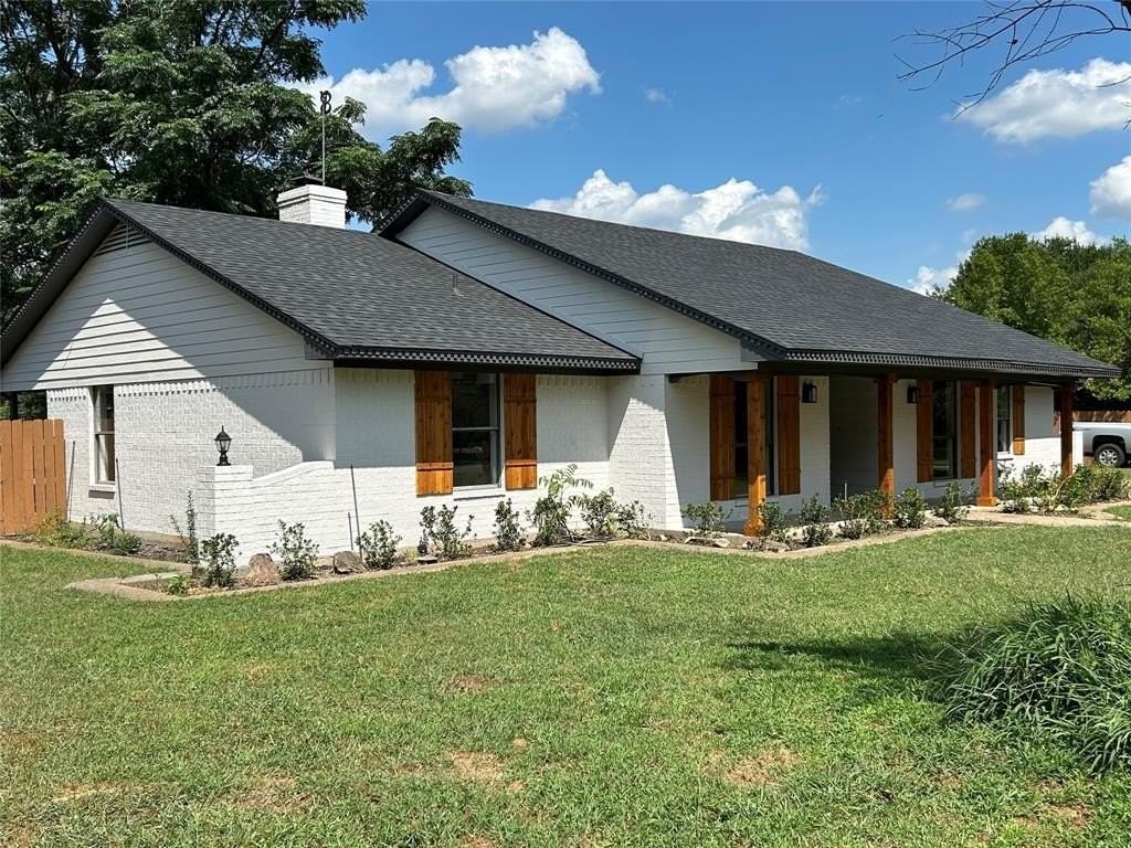 909 Highland Dr - Photo 2 of 7