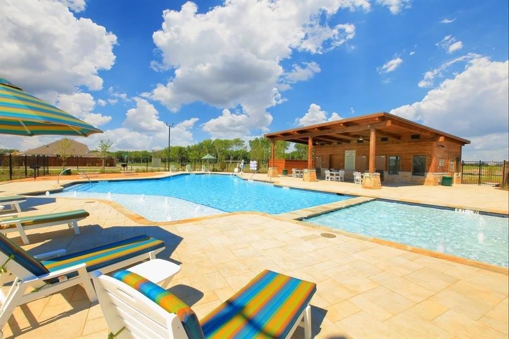 1816 Gold Mine Trl - Photo 4 of 37