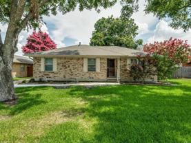 1310 Kingsbridge Dr - Photo 1 of 1