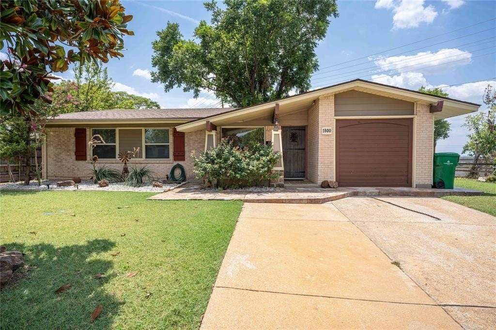 1800 Burning Tree Ln