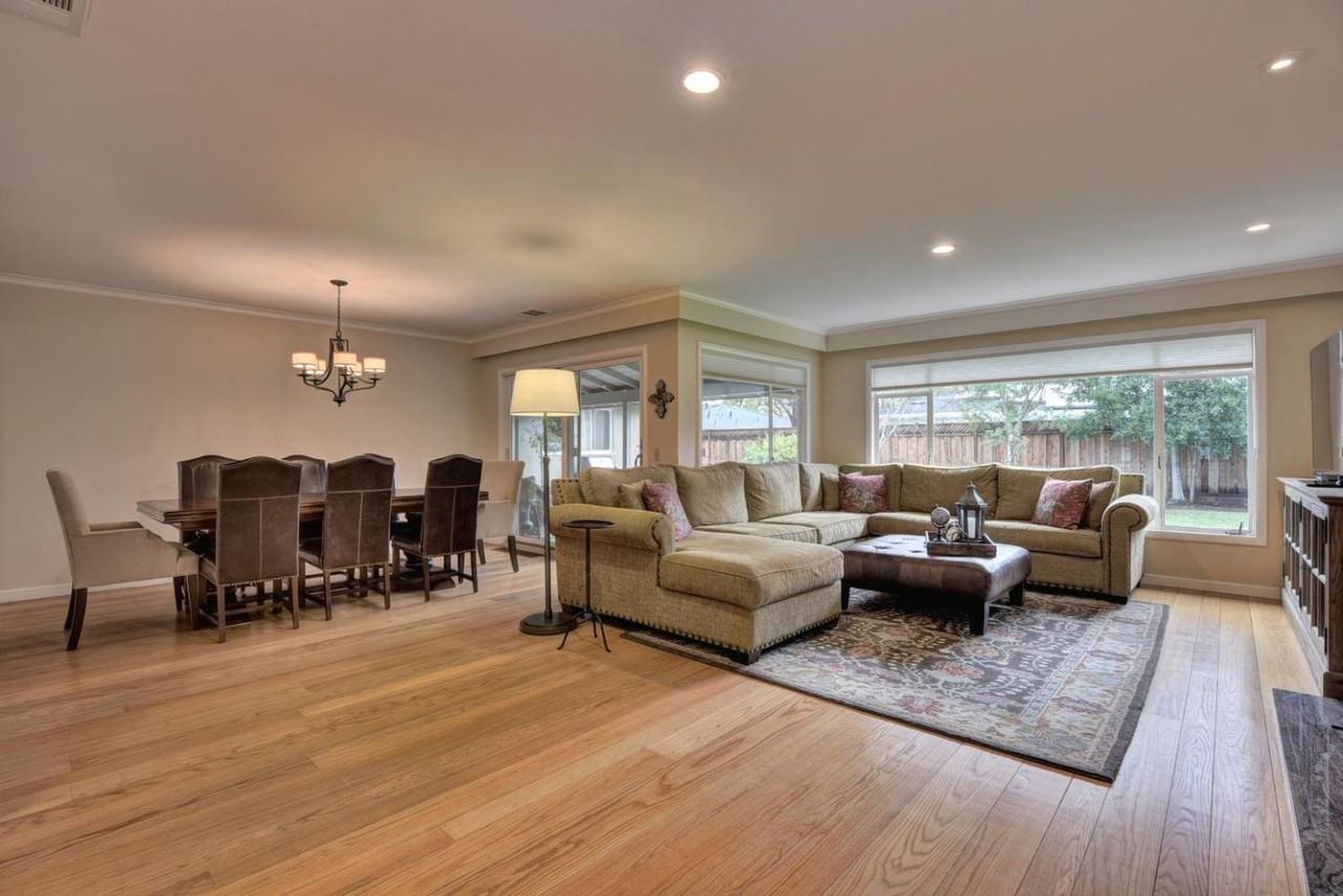 1350 Hillview Dr - Photo 3 of 21